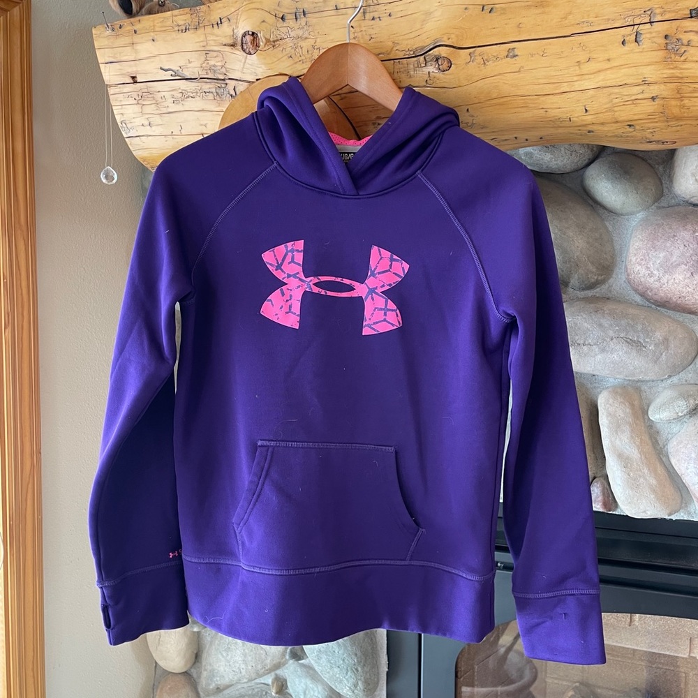 UNDER ARMOUR STORM